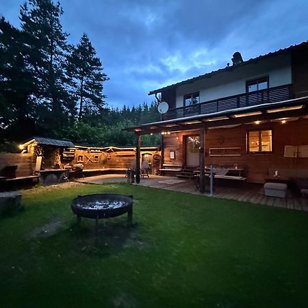 Ferienhaus Im Wald Edelschrott Экстерьер фото