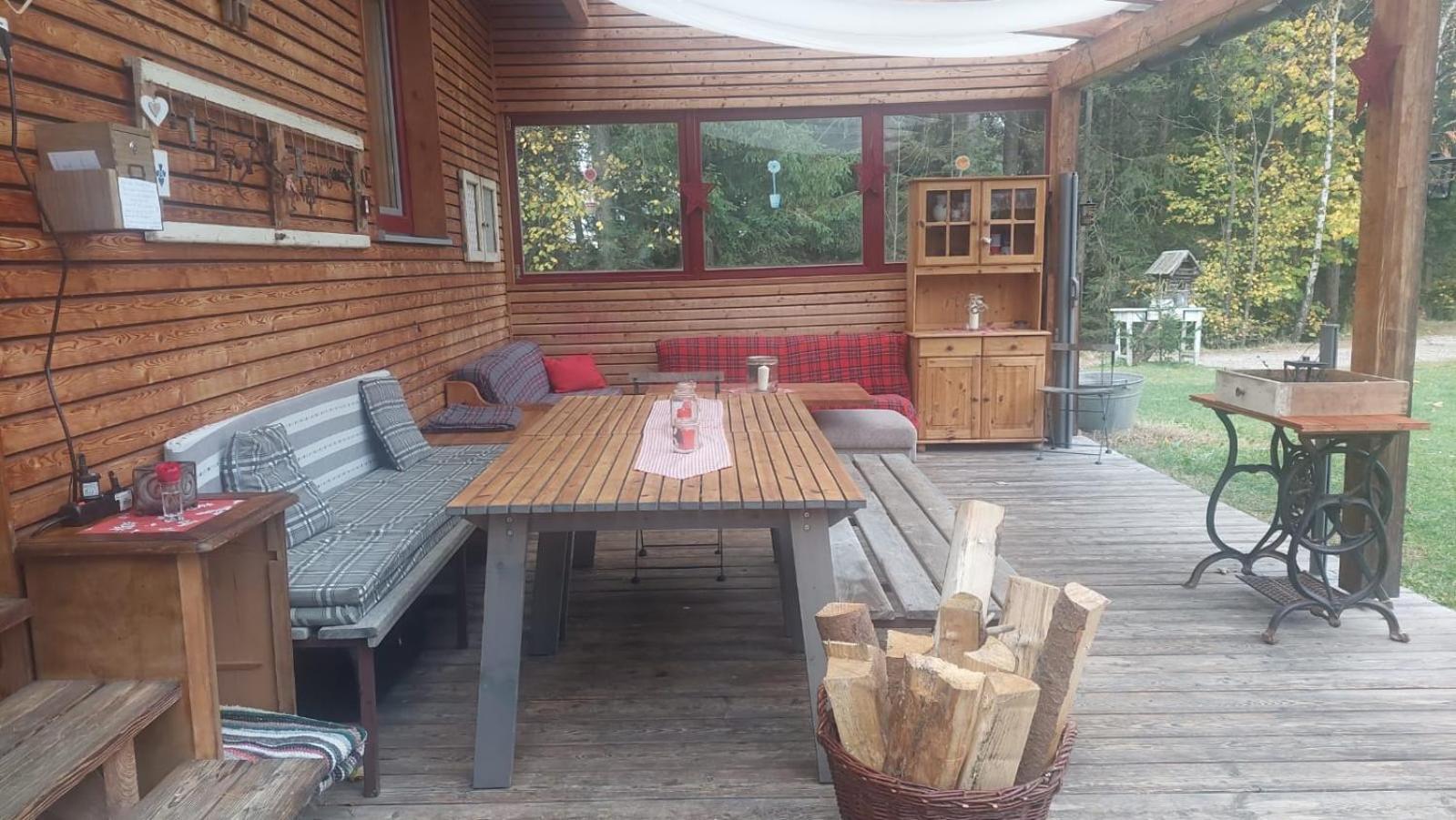 Ferienhaus Im Wald Edelschrott Экстерьер фото