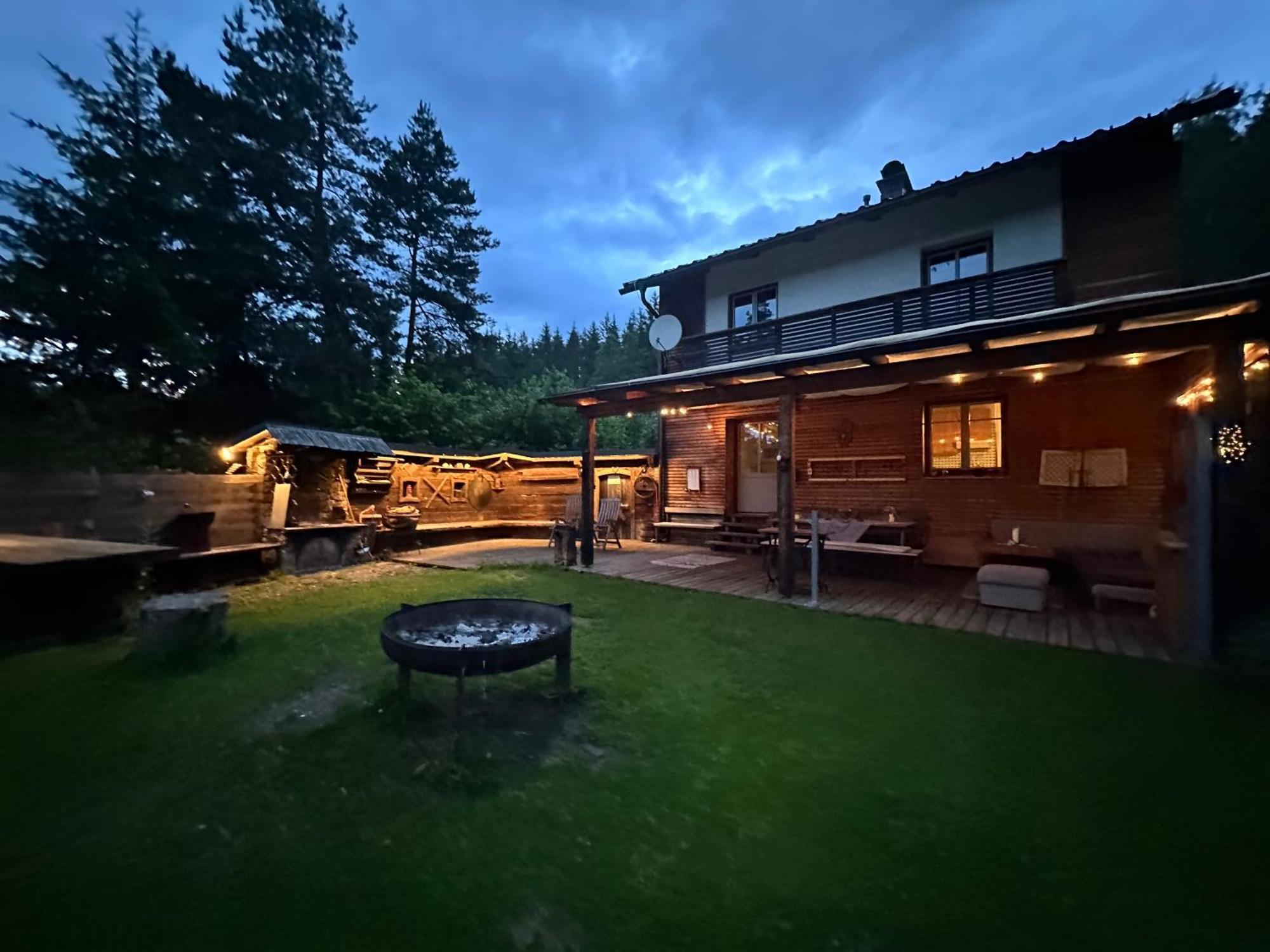 Ferienhaus Im Wald Edelschrott Экстерьер фото